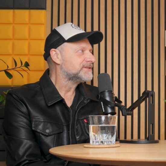 Ludzie potrzebują emocji. Maciej Werk o Hedone, muzyce i sposobie na nieśmiertelność mimo AI.